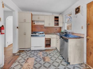 141 Lenox Ave, Irvington Twp., NJ 07111