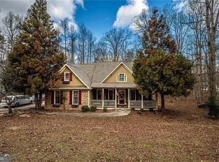 694 Bearslide Holw, Dahlonega, GA 30533