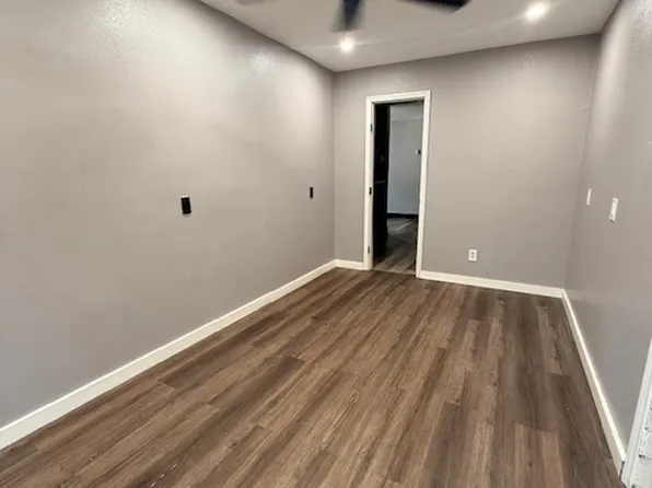 7004 Capitol St #1, Houston, TX 77011