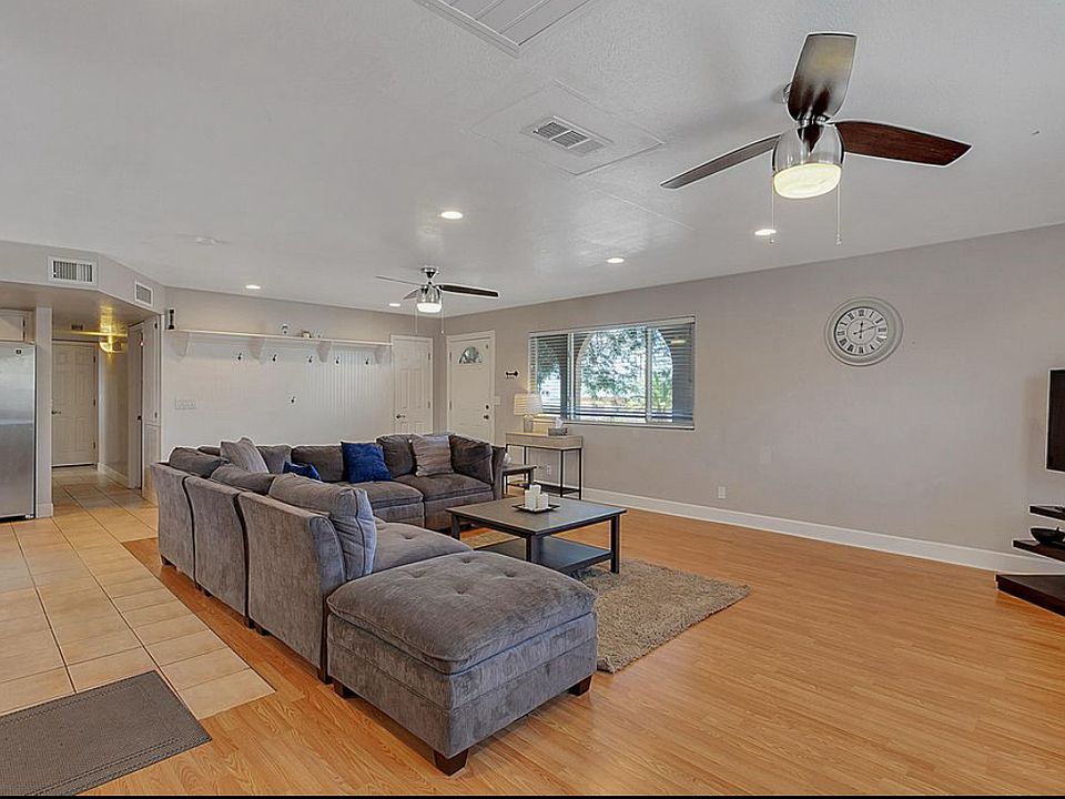 1st image of 2560 Hacienda Pl