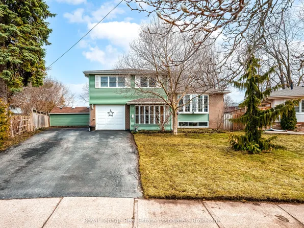 55 Eleanor Cres, Halton Hills, ON L7G 2T7