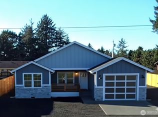 337 Mount Olympus Avenue SE, Ocean Shores, WA