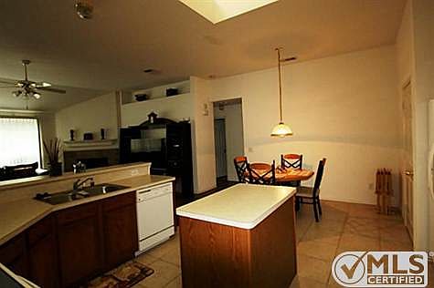 5th image of 316 Canyon Lake Dr