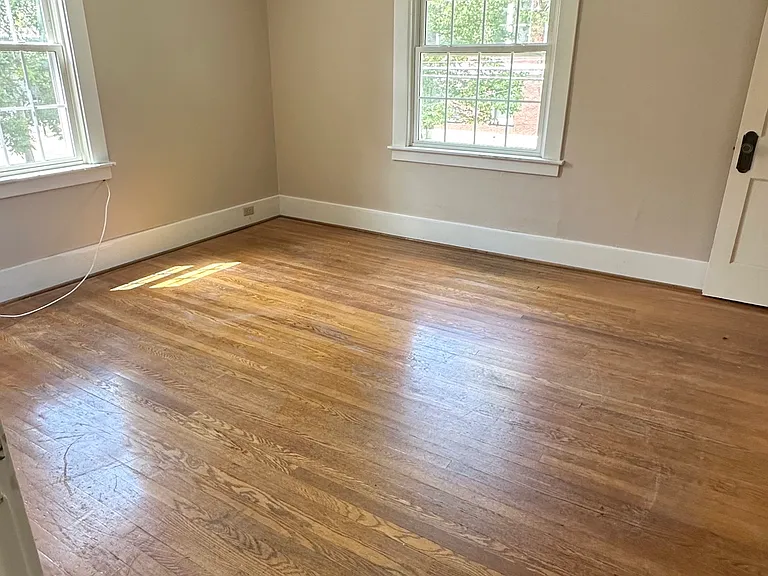14 N Grove St — Photo 8