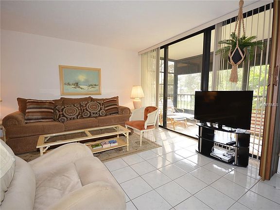 4th image of 612 Bird Bay Dr S APT 210