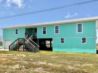 477 W Pin Oak, Rockport, TX 78382