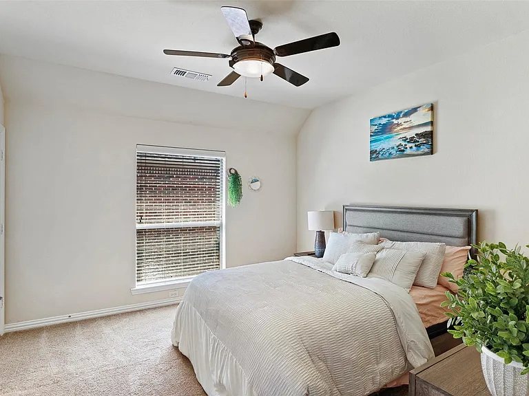 9823 Carriage Hill Ln — Photo 19