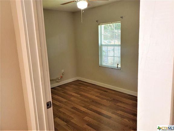 5th image of 820 N Goodrich St