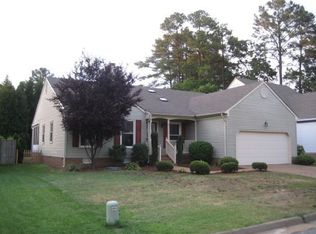 931 Elton Hall Cir, Newport News, VA 23608