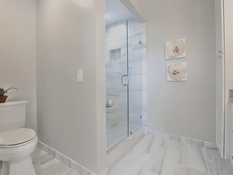 1144 Valencia Way — Photo 13