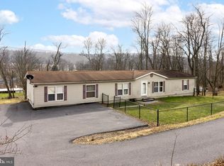 231 Sand Rock Rd, Lewistown, PA 17044