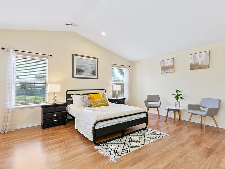 1207 NE 166th Ave — Photo 19