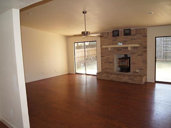 Living Room with Vaulted Ceilings