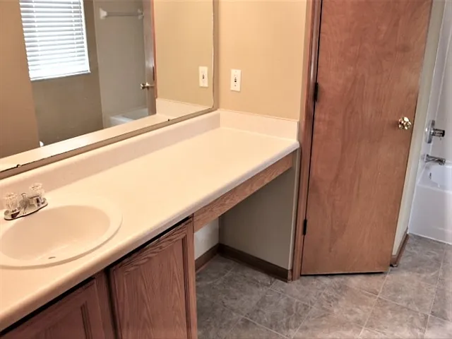 943 Cape Charles Dr — Photo 8