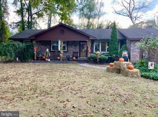 606 Cedar Crest Dr, Carneys Pt, NJ 08069