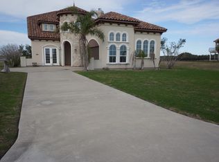 195 Coastal Spgs, Port O Connor, TX 77982