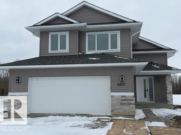 4207 55th Ave, Lamont, AB T0B 2R0