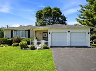 742 Scovell Dr, Lewiston, NY 14092