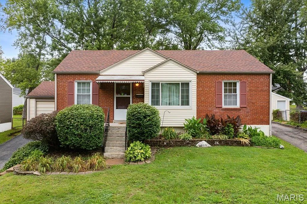 10521 Saint Henry Ln photo 1