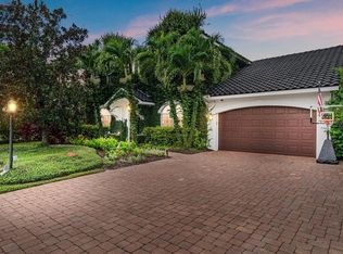 213 Gaines Ave, Sarasota, FL 34243