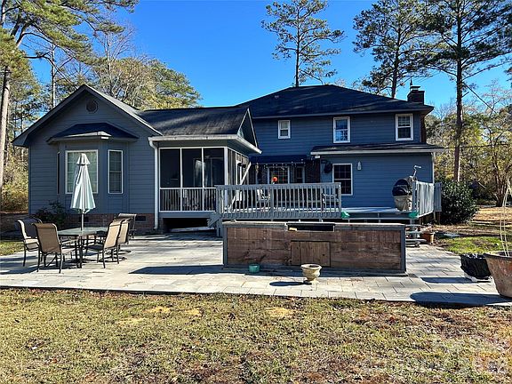 2nd image of 110 Brook Valley Rd #7