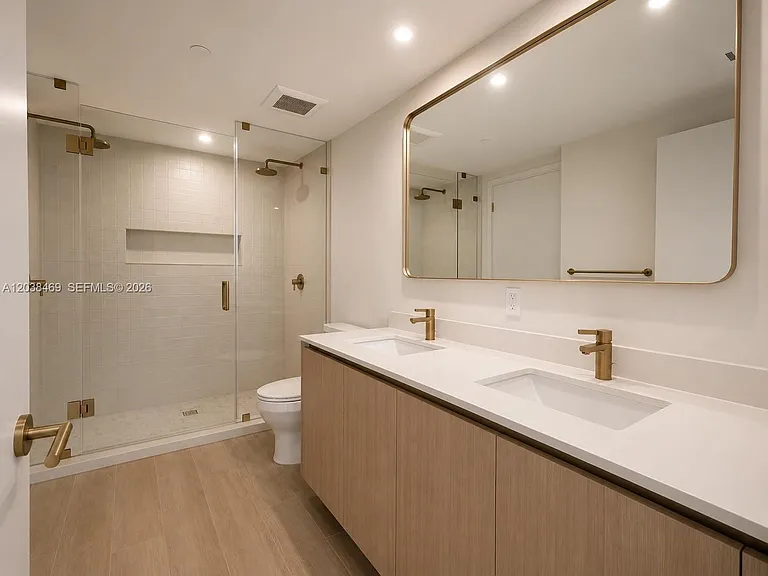 90 NE 32nd St #705 — Photo 23