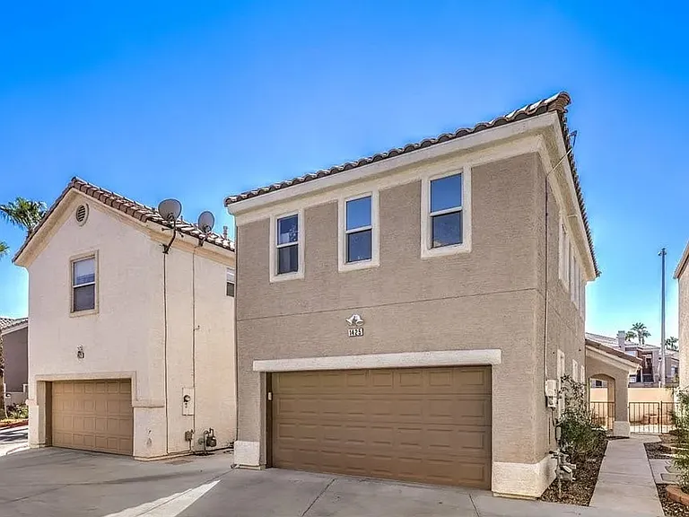 1425 Bow Creek Ct — Photo 14