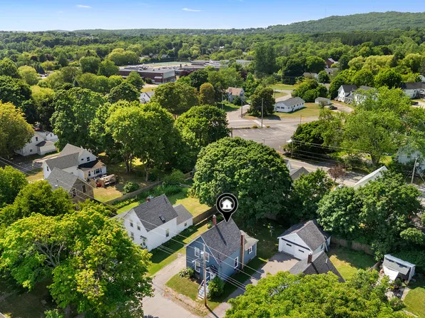 10 Frederick Street, Rockland, ME 04841