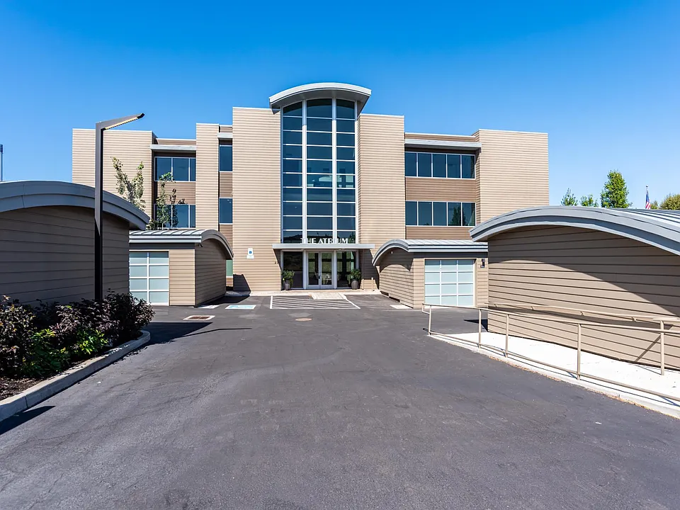 291 SW Bluff Dr #130