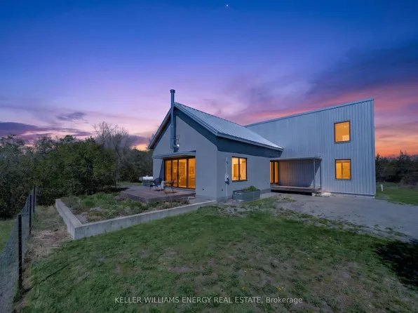 2465 County Road 7, Prince Edward County, ON K0K 2T0