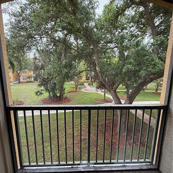 11521 Villa Grand #922 — Photo 9