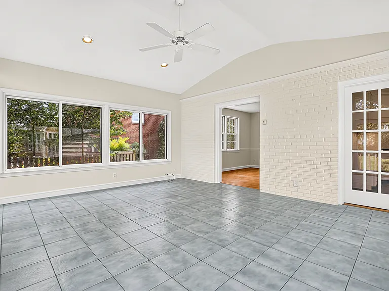 5625 Ogden Rd — Photo 12
