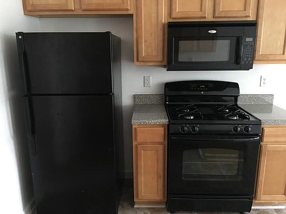 5th image of 181 Penny Ln