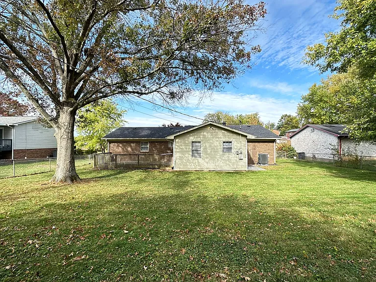 3370 Spangler Dr — Photo 32