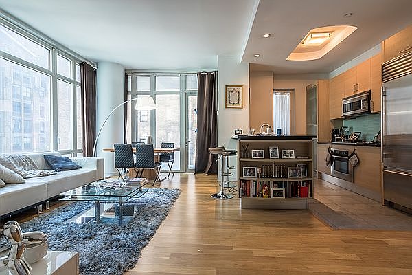 1st image of 325 5th Ave APT 14D