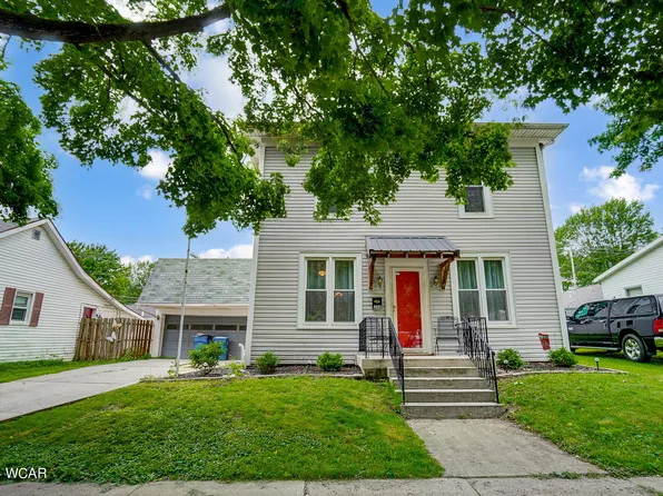 208 S High St, Kenton, OH 43326