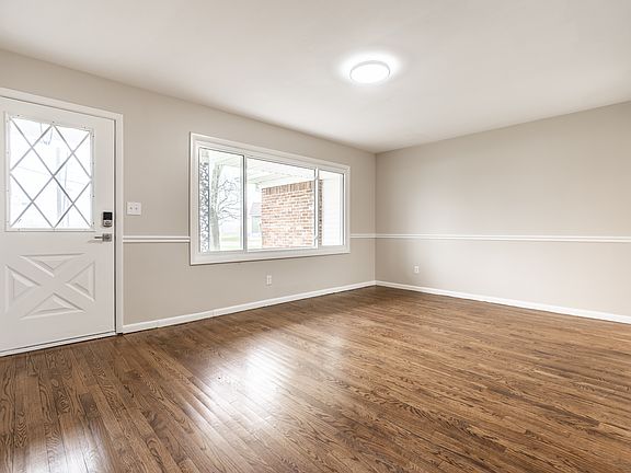3rd image of 2928 Cicero Rd