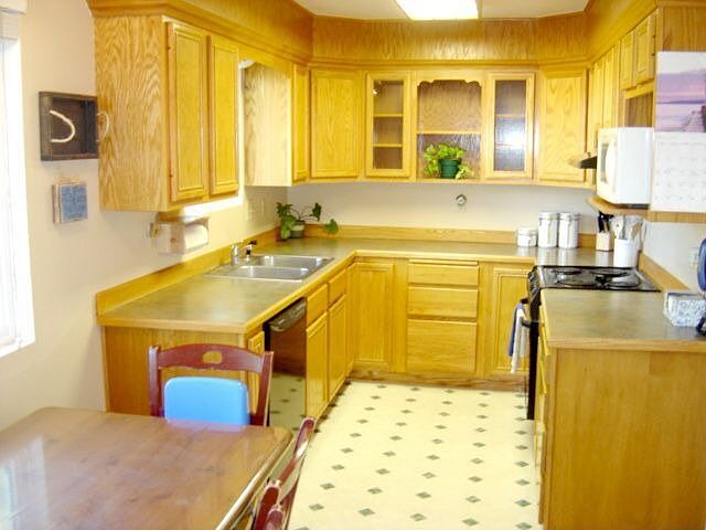 Upstairs Kitchen 1a