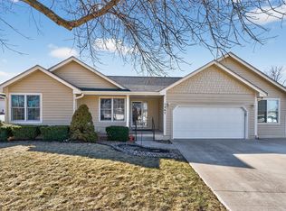 1267 Bentwood Ct, Altoona, IA 50009