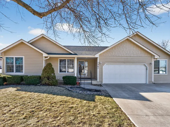 1267 Bentwood Ct, Altoona, IA 50009