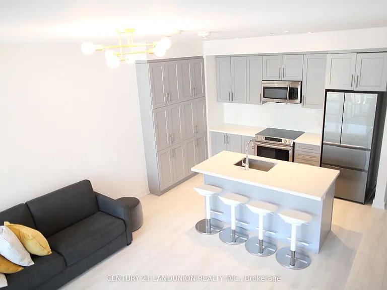 375 Sea Ray Ave #126 — Photo 10