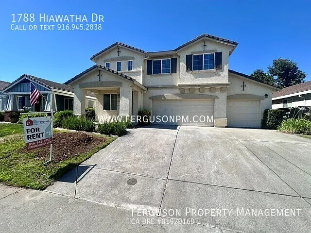 1788 Hiawatha Dr
