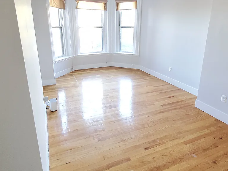 36 Beacon St #2 — Photo 14