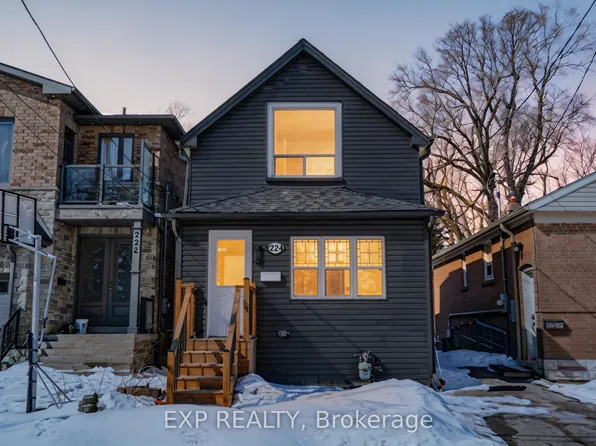 224 Aylesworth Ave, Toronto, ON M1N 2J6