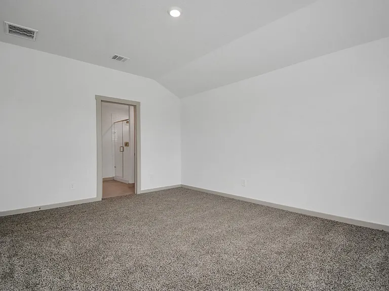 7731 Suffolk Valley Ln — Photo 34
