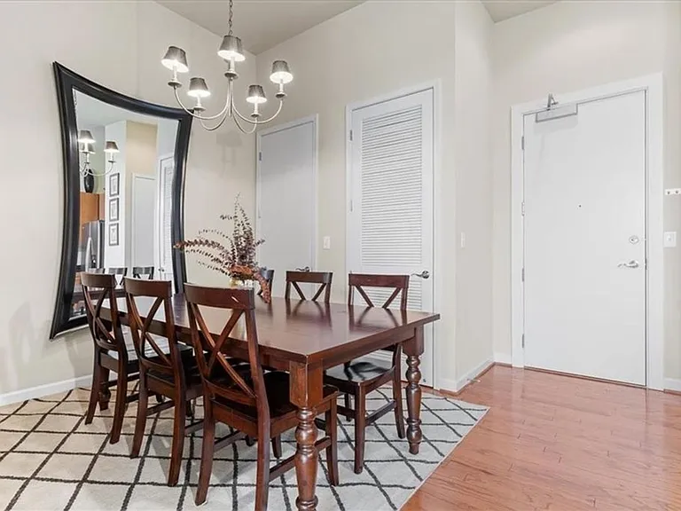 711 Cosmopolitan Dr #435 — Photo 4