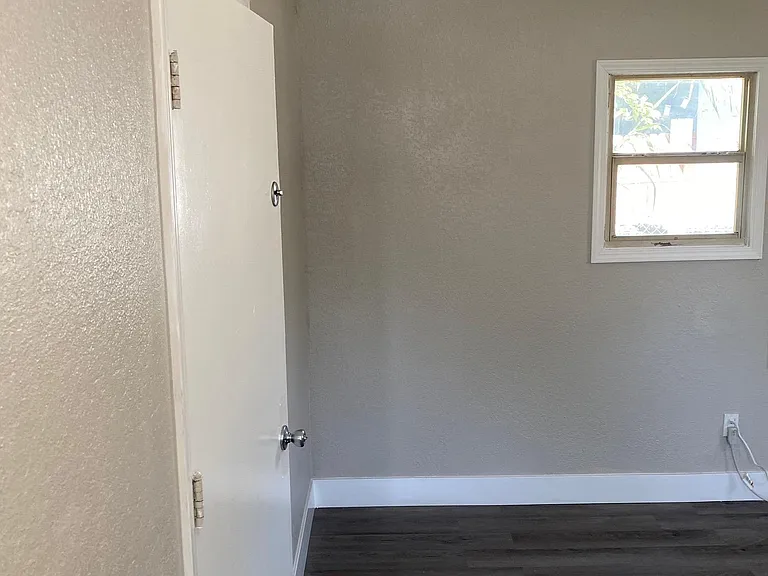 1165 Huff St #C — Photo 10