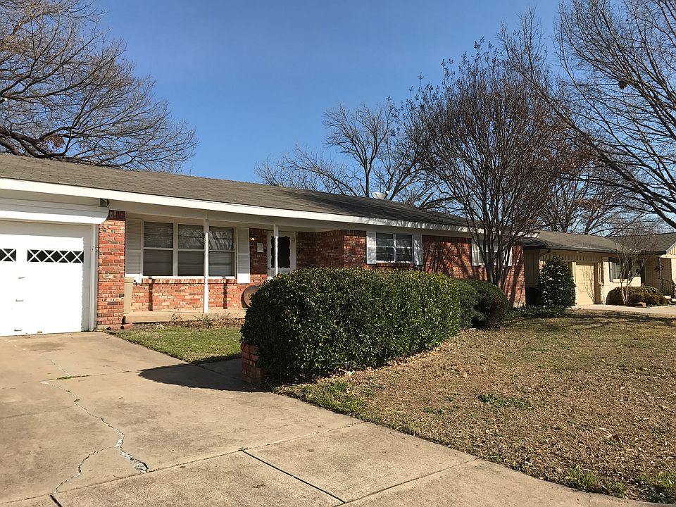 1st image of 7313 Oakland Ln