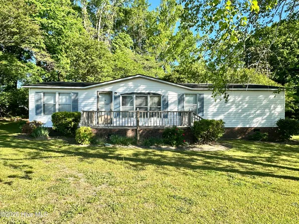 5543 Nc-33, Grimesland, NC 27837