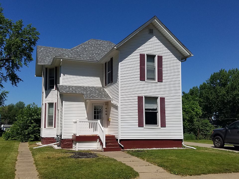 1st image of 609 N Marion Ave